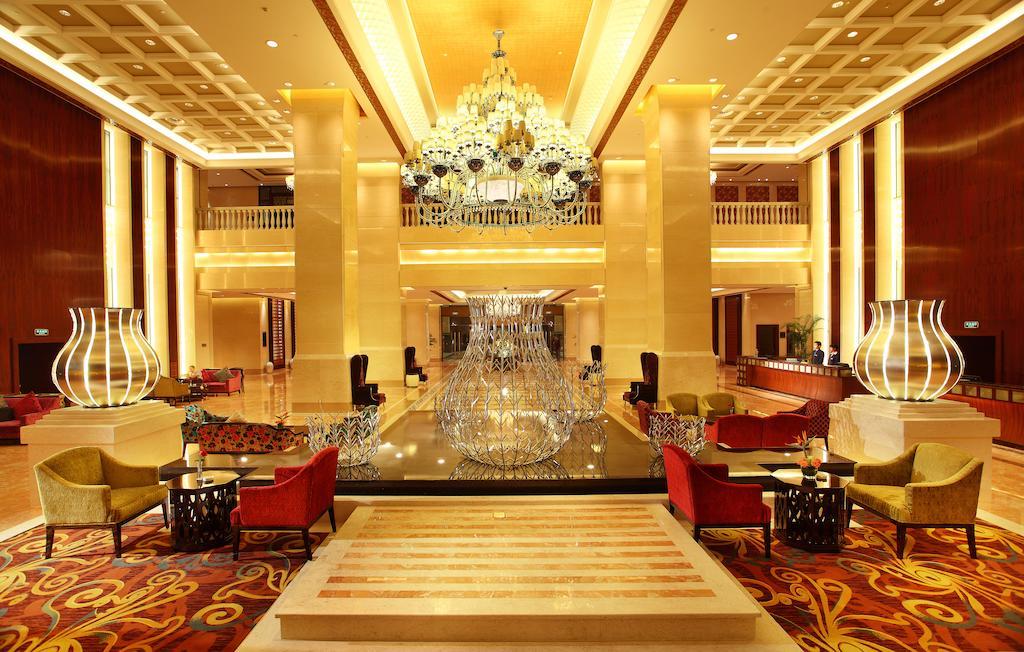 Wyndham Grand Plaza Royale Palace צ'נגדו מראה חיצוני תמונה