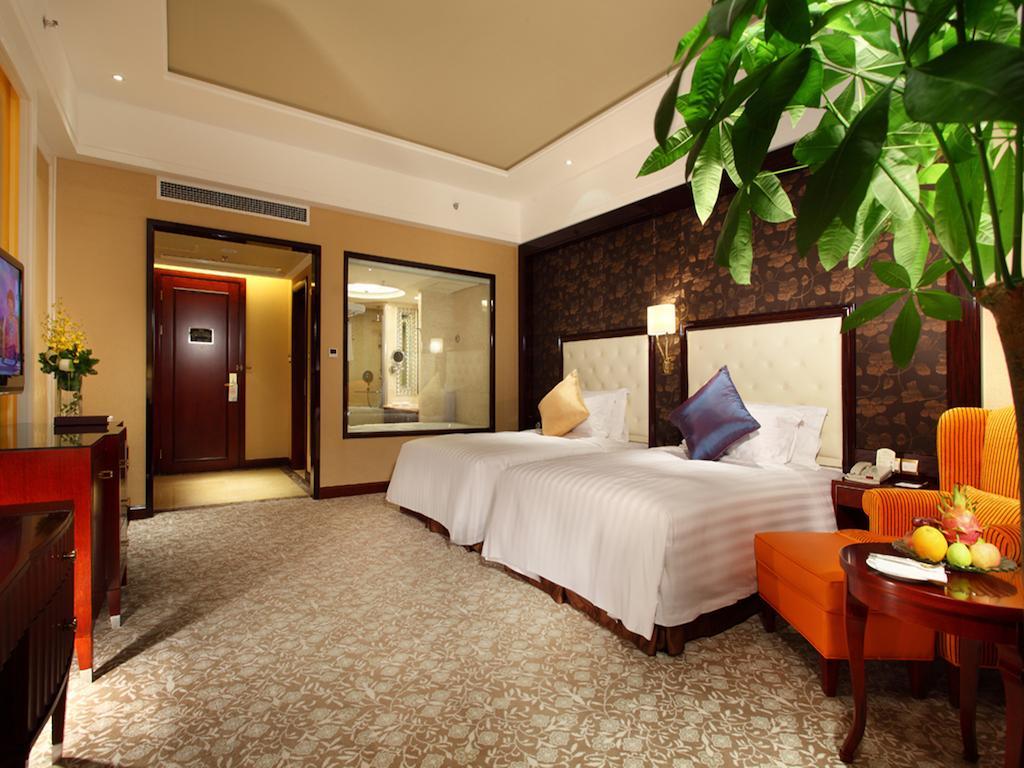 Wyndham Grand Plaza Royale Palace צ'נגדו מראה חיצוני תמונה